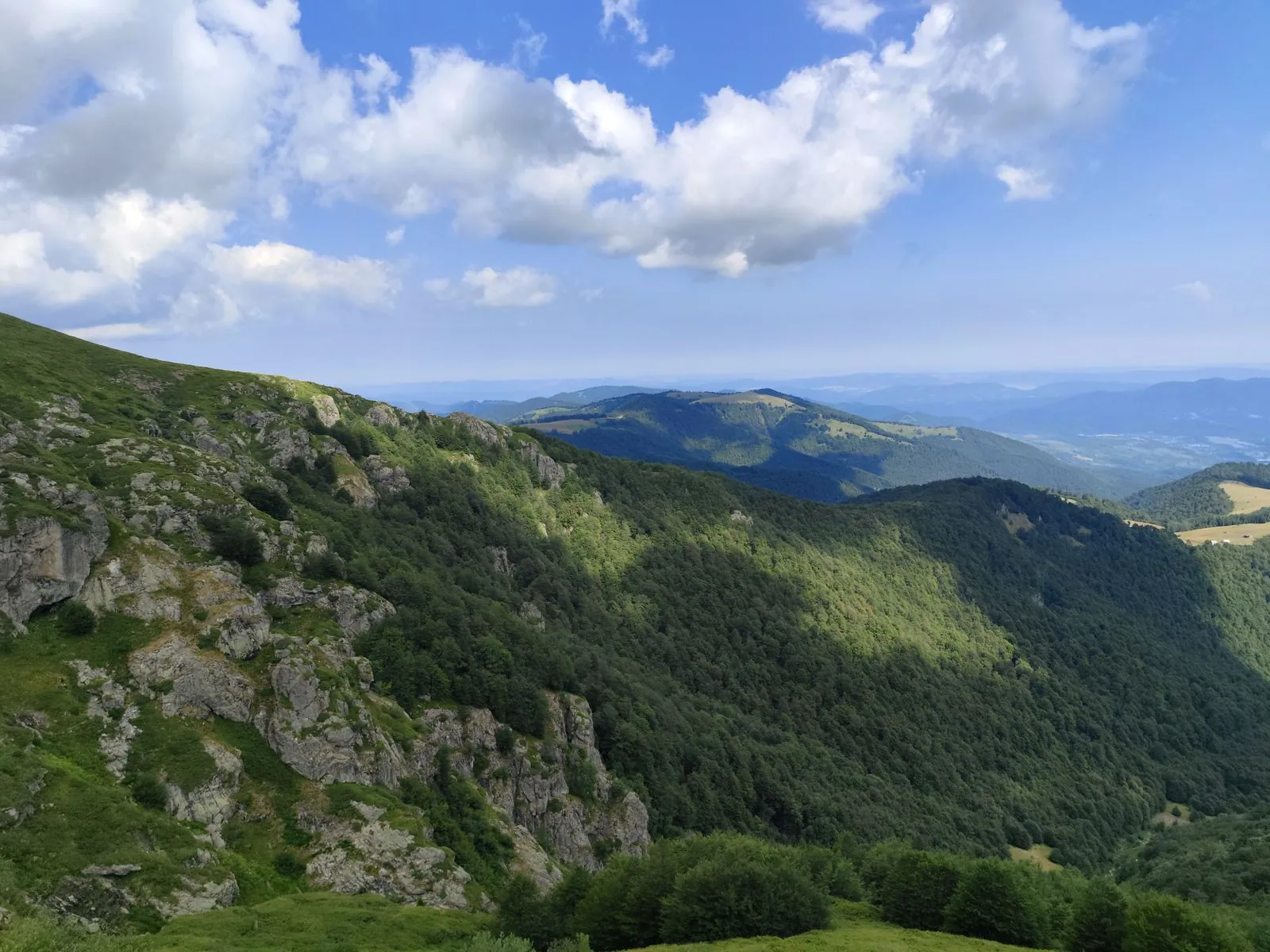 Green Rhodope Mountains on a sunny summer day, Bulgaria. Photo by Nikolay Atanasov.
